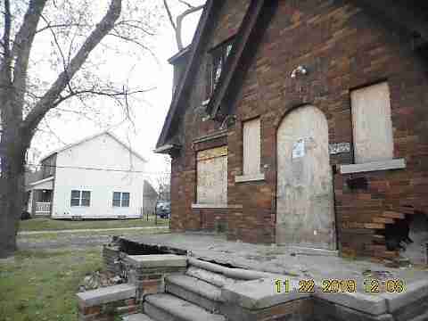 12122 Sorrento (10)_m.jpg